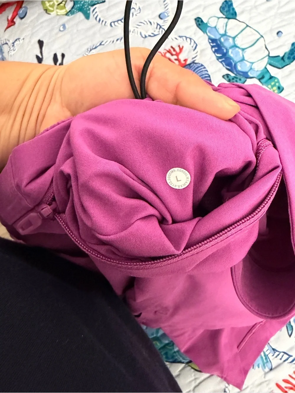 Lululemon Active Drawstring Shorts - Purple color Men’s size Large lined shorts